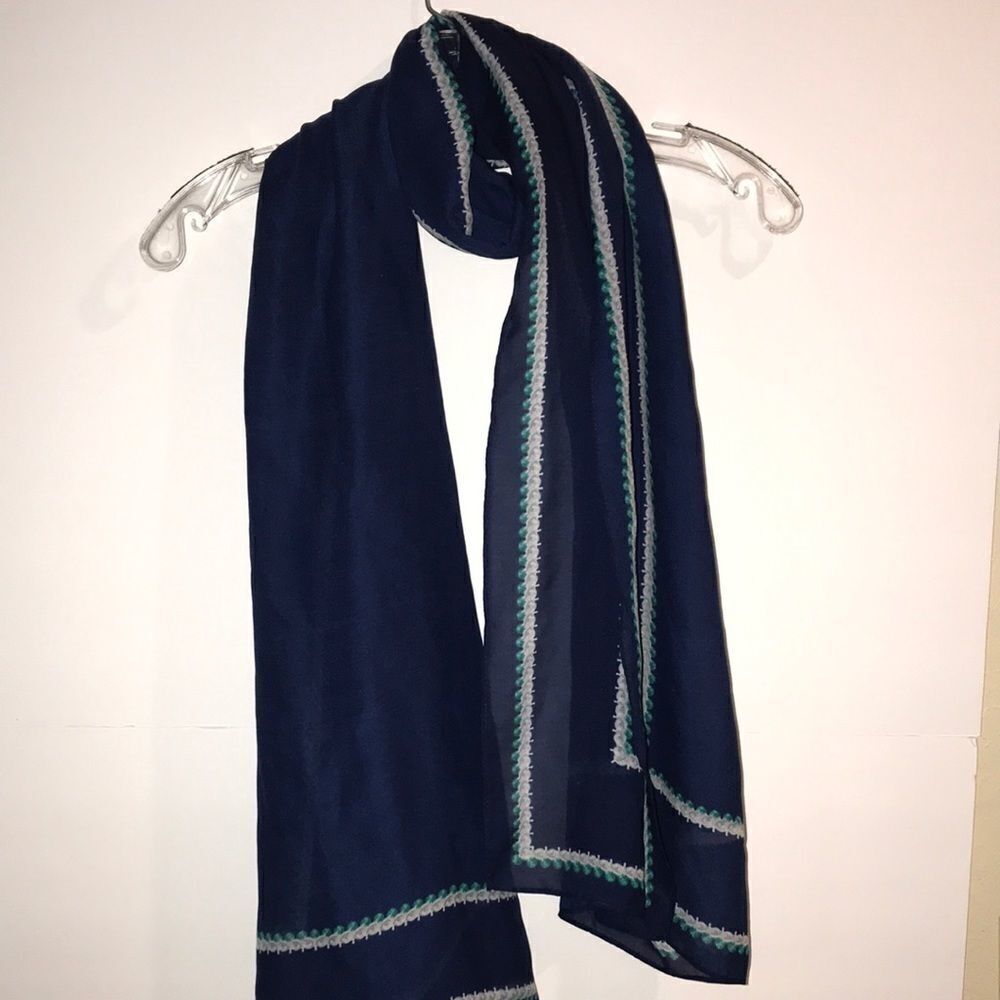 Charming Charlie 72 in Scarf Newâwith tags 100%â polyester